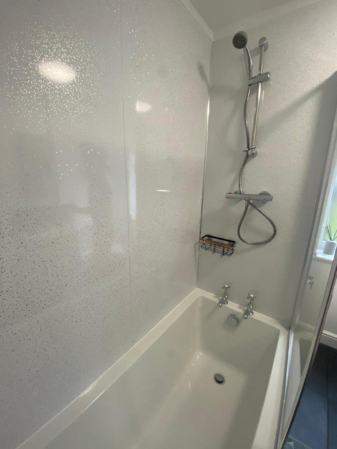 Lovely 1-bedroom apartment with garden&parking Stone  Buitenkant foto