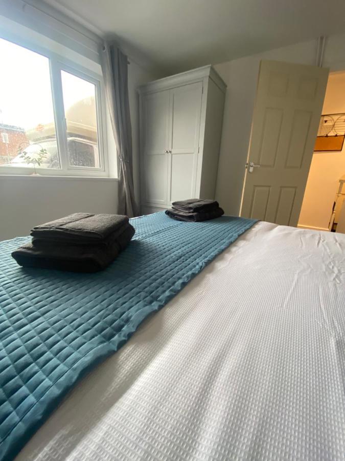Lovely 1-bedroom apartment with garden&parking Stone  Buitenkant foto