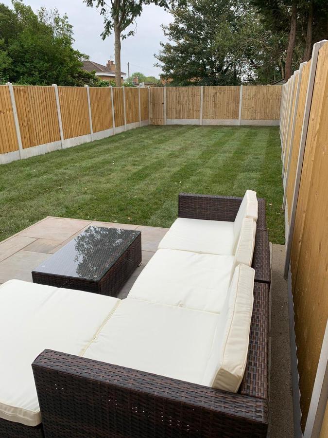 Lovely 1-bedroom apartment with garden&parking Stone  Buitenkant foto