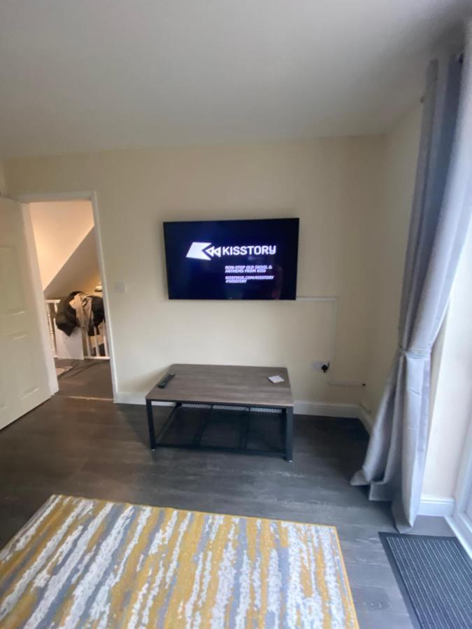 Lovely 1-bedroom apartment with garden&parking Stone  Buitenkant foto